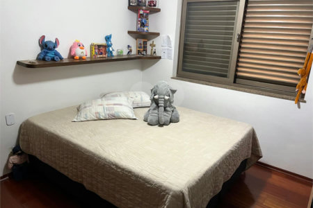 Sobrado à venda com 4 quartos, sendo 1 suíte, no Centro, Araraquara, SP