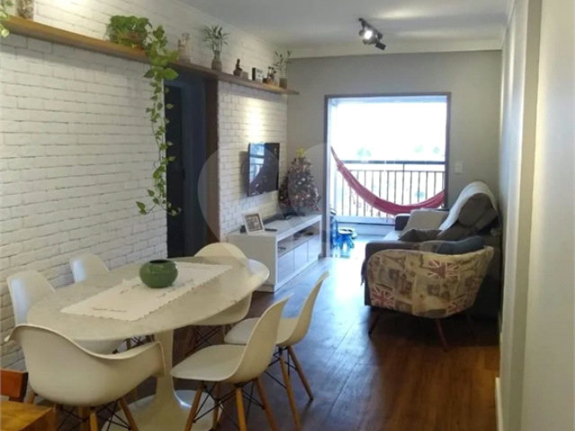 Apartamento à venda com 3 quartos, sendo 1 suíte,  em Vila Guilherme, São Paulo, SP