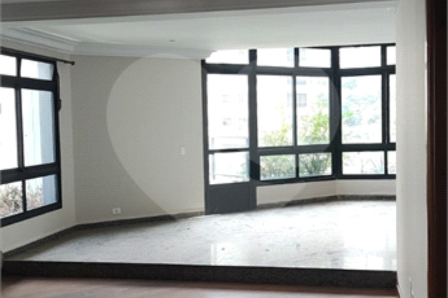 Duplex à venda com 3 suítes em Morumbi, São Paulo, SP