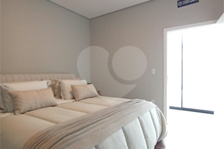 Casa à venda com 4 quartos, sendo 3 suítes,  no condomínio Alphaville Nova Esplanada 3, Votorantim - SP
