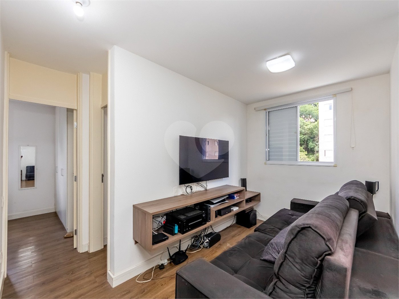 Apartamento à venda com 2 quartos, sendo 1 suíte,  em Jardim Caboré, São Paulo, SP