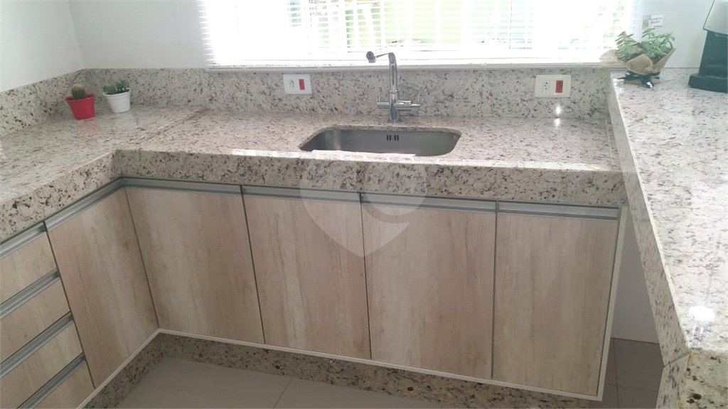 Casa à venda com 3 quartos, sendo 1 suíte, em Nova Cerejeira, Atibaia, SP