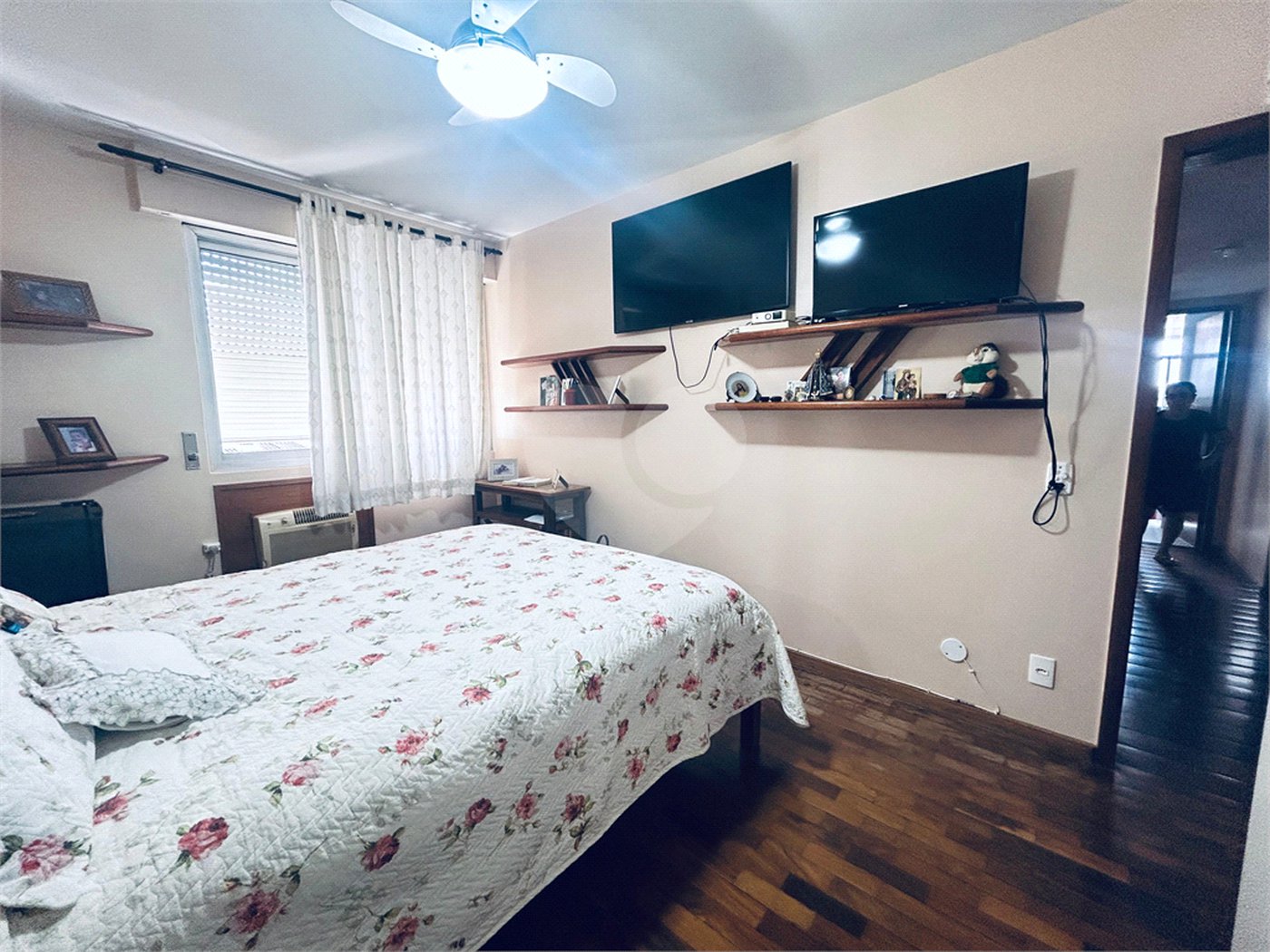 Apartamento à venda com 4 quartos, sendo 1 suíte, em Tijuca, Rio de Janeiro, RJ
