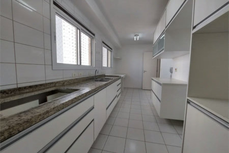 Apartamento à venda com 3 suítes em Vila Leopoldina, São Paulo, SP