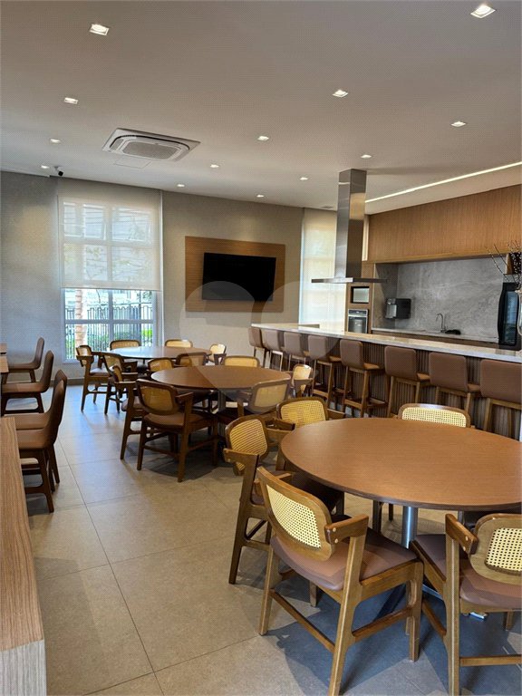 Apartamento à venda com 3 suítes em Campo Belo, São Paulo, SP
