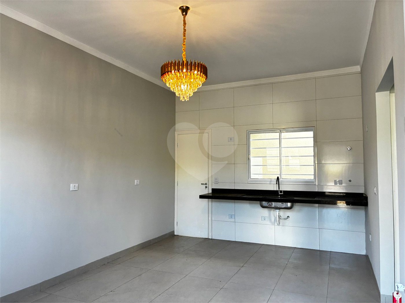 Casa à venda com 2 quartos em Ipê, Três Lagoas, MS