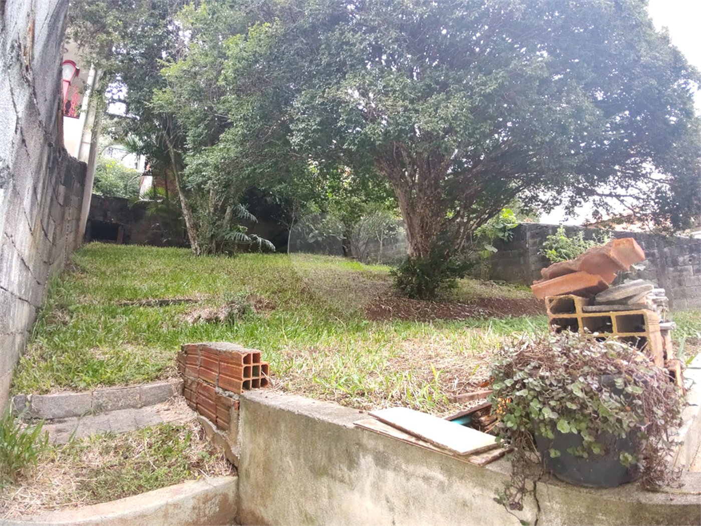 Sobrado à venda com 3 quartos, sendo 1 suíte,  em Tremembé, São Paulo, SP