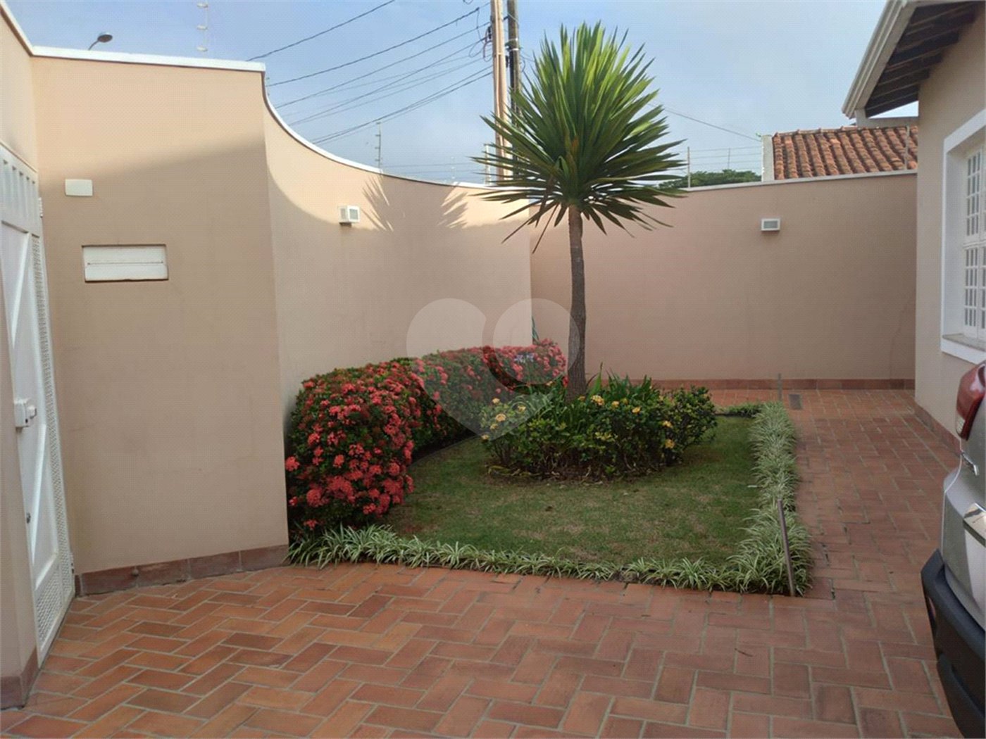 Casa à venda com 4 quartos, sendo 2 suítes, em Jardim Adalgisa, Araraquara, SP