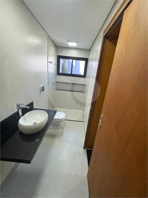 Casa Térrea à venda com 4 suítes em Jardim dos Pinheiros, Atibaia, SP
