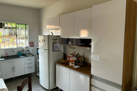 Chácara à venda com 3 quartos em Vila Mazzei, Itapetininga, SP