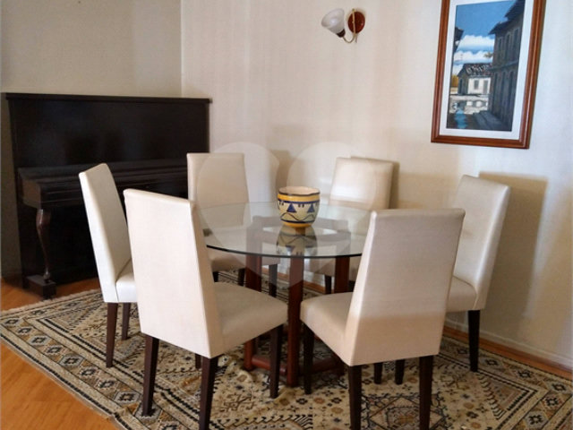 Casa à venda com 3 quartos, sendo 1 suíte,  em Vila Madalena, São Paulo, SP