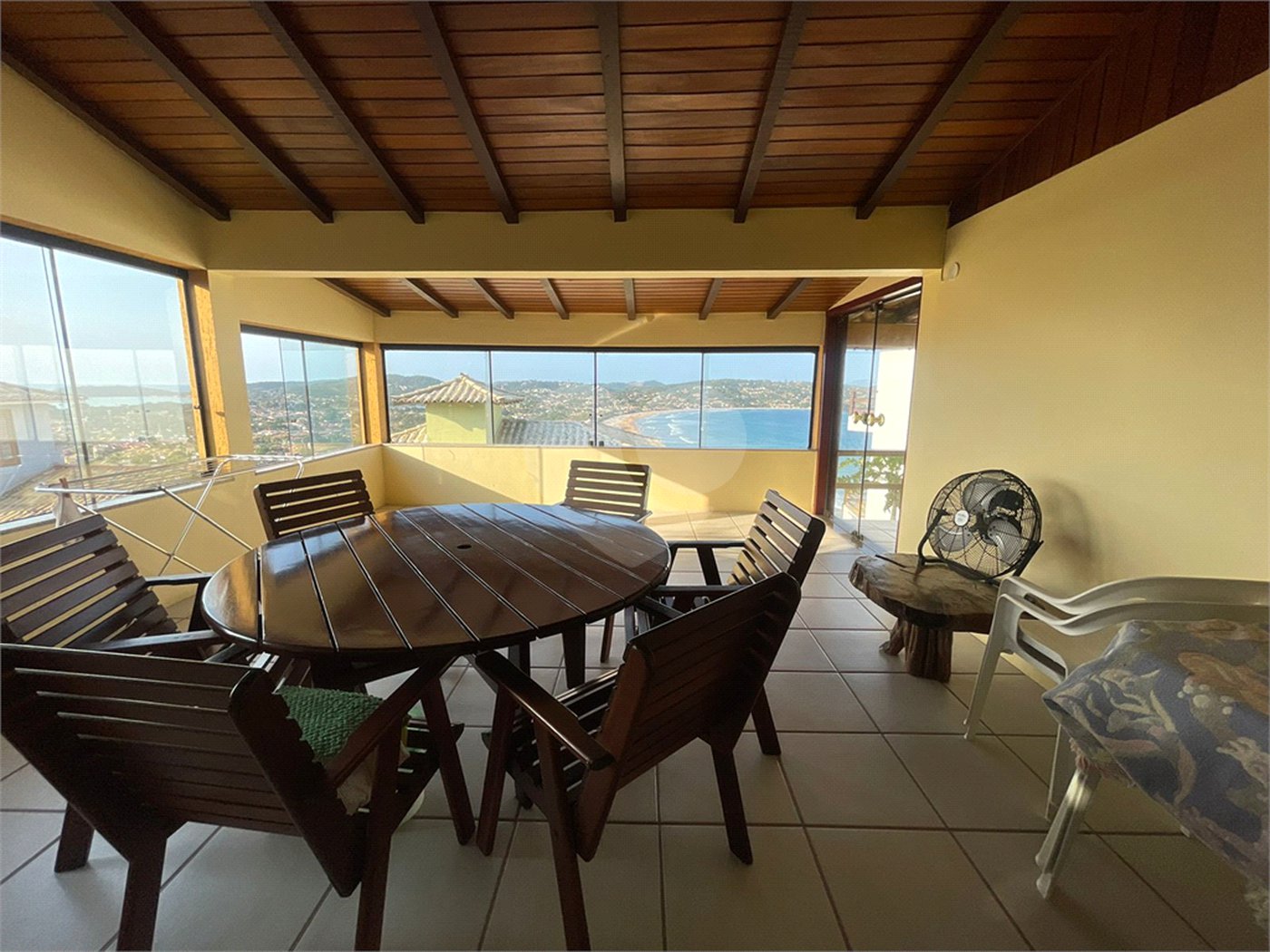 Casa em condomínio à venda com 4 suítes em Albatroz, Armação dos Búzios, RJ