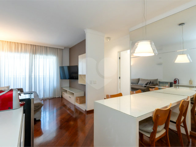 Apartamento à venda com 2 suítes em Brooklin, São Paulo, SP