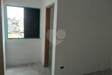 Casa à venda com 3 quartos, sendo 1 suíte, em Vila Nivi, São Paulo, SP