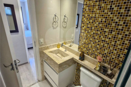 Cobertura à venda com 3 quartos, sendo 1 suíte,  em Jardim Umuarama, São Paulo, SP