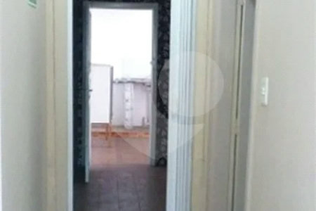 Excelente Casa Comercial no Anália Franco Terreno para LOCAÇÃO e COMPRA.