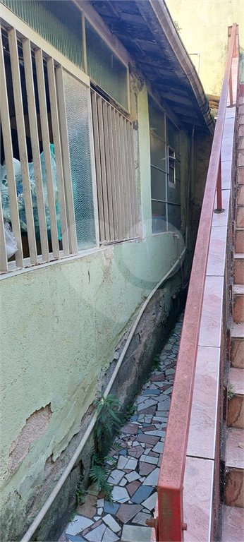 Sobrado à venda com 4 quartos em Vila Mira, São Paulo, SP