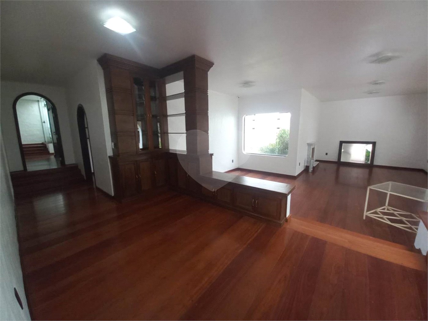 Casa térrea no Condomínio Faber I.