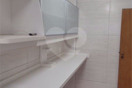 Apartamento no Edificio Jatiúca á venda.