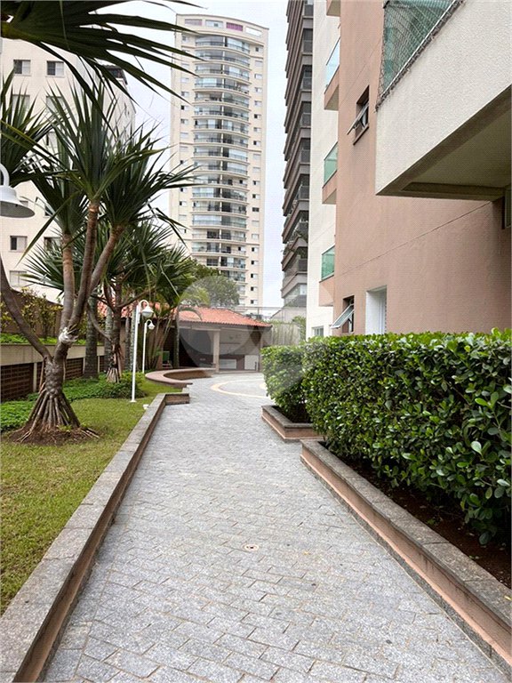 Apto à venda na Saúde c/ 61m2 - 2 Dormts/1 Suíte/2 Vagas - metrô Alto do Ipiranga