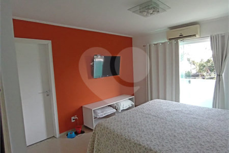 Casa à venda com 3 suítes no condomínio Mansões da Prata, Rio de Janeiro - RJ