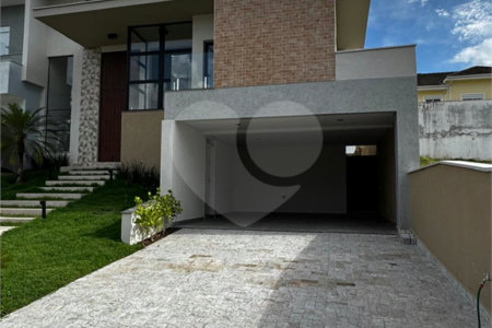 Casa à venda com 3 suítes no condomínio Belvedere I, Votorantim - SP