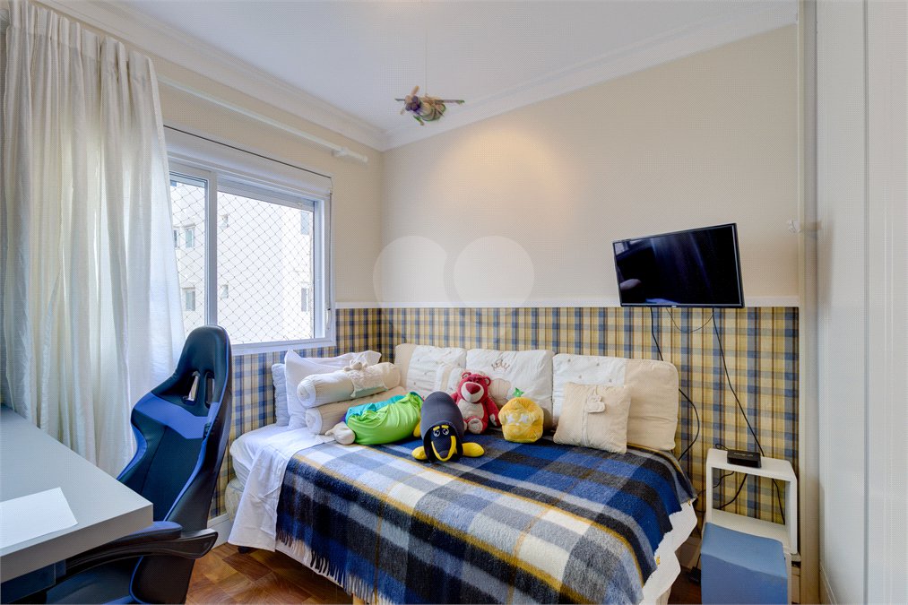 Apartamento para alugar com 3 quartos, sendo 1 suíte, em Alto da Boa Vista, São Paulo, SP