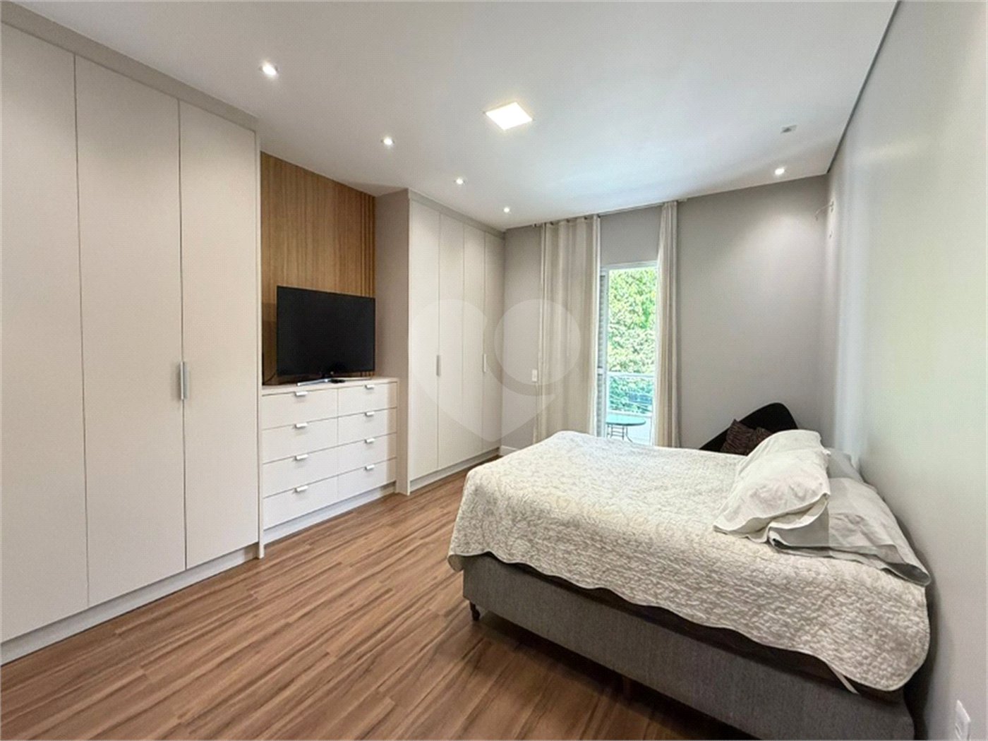 Casa à venda com 3 suítes no condomínio Residencial Gramados de Sorocaba, Sorocaba - SP