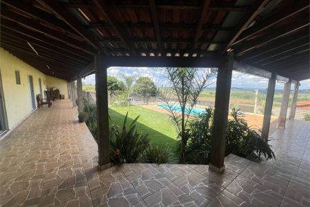 Casa à venda com 4 quartos, sendo 1 suíte, em Mato Seco, Itapetininga, SP