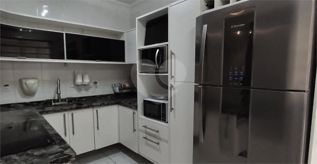 Sobrado à venda com 5 quartos, sendo 3 suítes, em Vila Maria Alta, São Paulo, SP