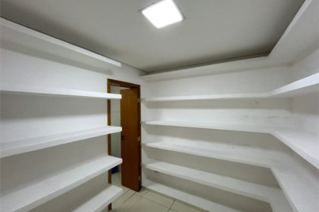 Casa de Vila para alugar com 4 suítes em Vila Romana, São Paulo, SP