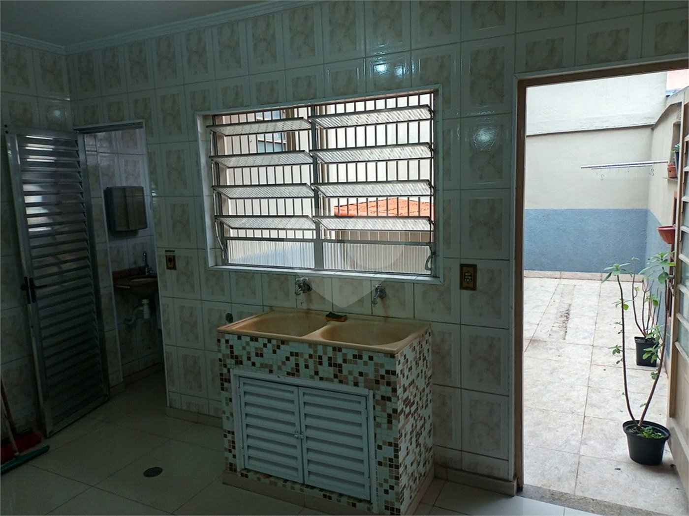 Sobrado à venda com 2 quartos em Jardim Peri Peri, São Paulo, SP