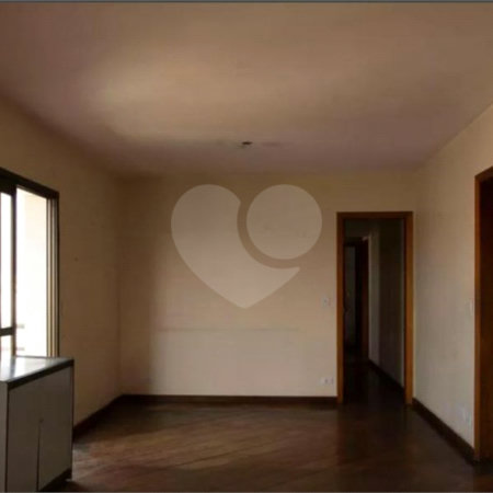 Apartamento à venda com 2 quartos, sendo 1 suíte,  em Jardim Teresa, São Paulo, SP
