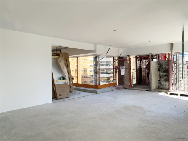 Apartamento à venda com 4 suítes em Santana, São Paulo, SP