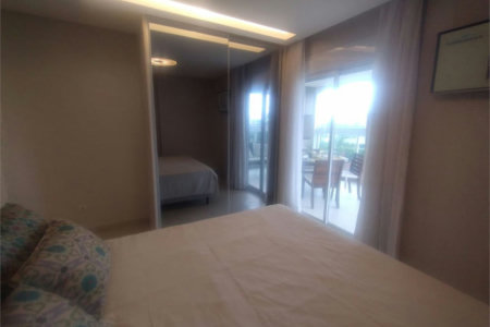 Apartamento Residencial à venda, Jardim Virginia, Guarujá - AP1301.