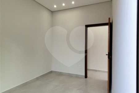 Casa à venda com 3 quartos, sendo 1 suíte, em Jardim Bom Sucesso, Indaiatuba, SP