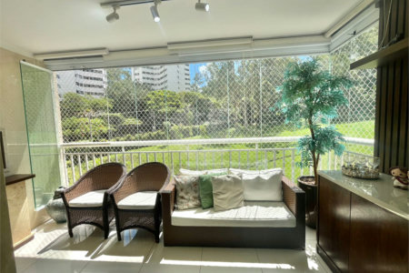 Apartamento à venda com 3 quartos, sendo 1 suíte, em Jardim das Vertentes, São Paulo, SP