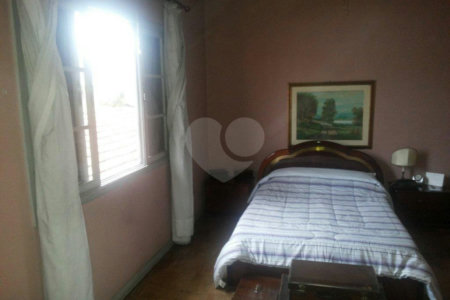 Sobrado à venda com 3 quartos, sendo 1 suíte,  em Granja Julieta, São Paulo, SP