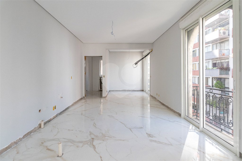 Apartamento à venda com 7 suítes em Santa Cecília, São Paulo, SP