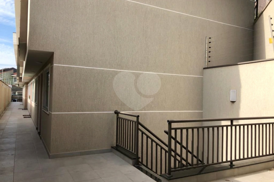 Casa à venda com 2 suítes no condomínio martinha, São Paulo - SP