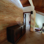 Casa à venda com 7 quartos, sendo 4 suítes, no condomínio Riviera de Santa Cristina XIII, Paranapanema - SP