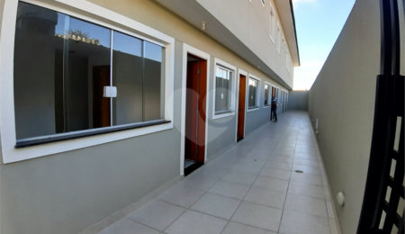 Casa para alugar com 3 quartos, sendo 1 suíte,  no condomínio Villagio DI Maria, São Paulo - SP