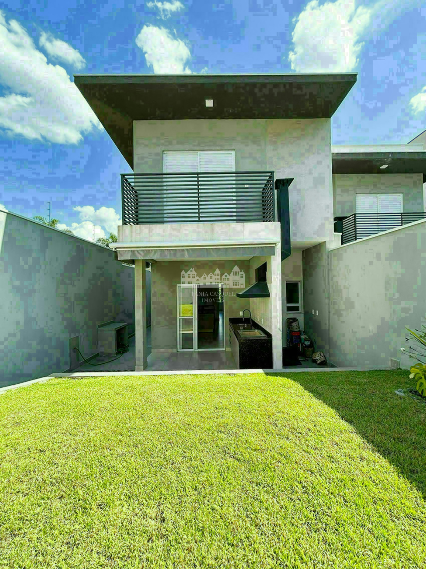 Casa à venda com 3 suítes em Jardim Paulista, Atibaia, SP