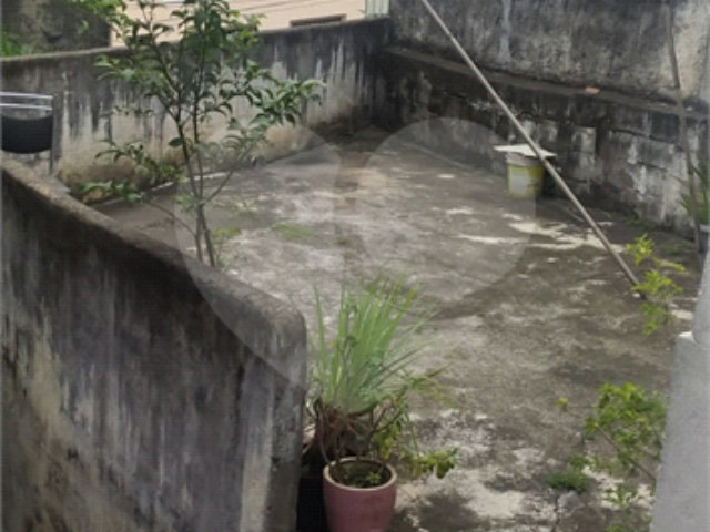 Sobrado à venda com 2 quartos em Tremembé, São Paulo, SP