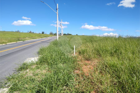 Terreno à venda no Condomínio Elementum em Atibaia