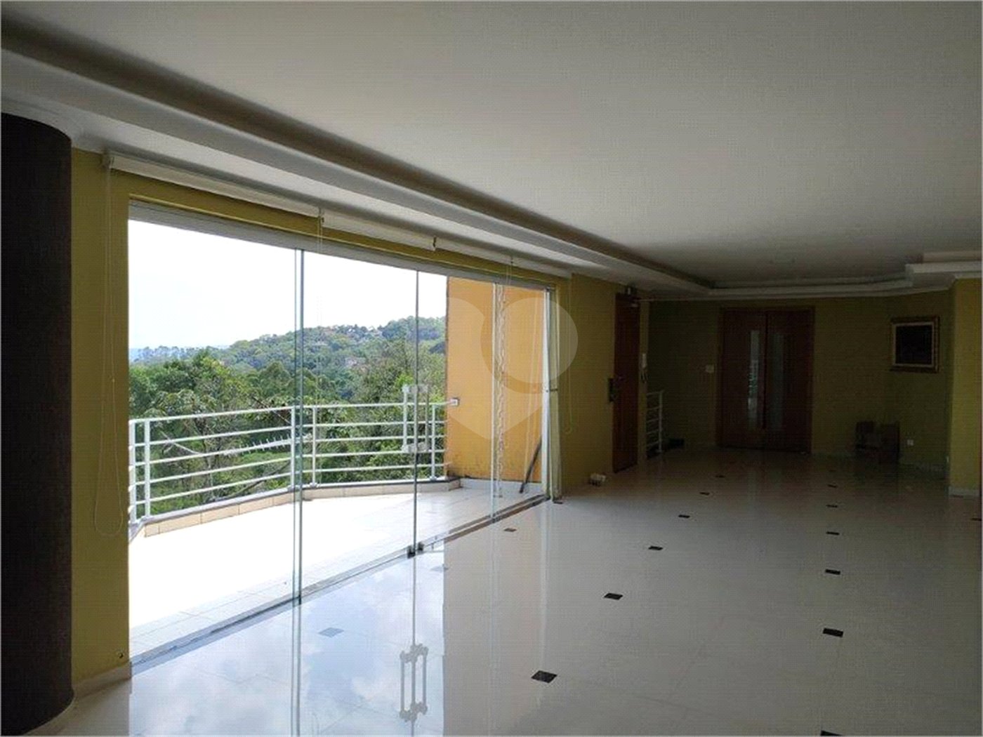 Casa à venda com 4 suítes no condomínio Parque Imperial, Mairiporã - SP