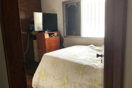Sobrado à venda ou para alugar com 4 quartos, sendo 1 suíte, em Brooklin Paulista, São Paulo, SP