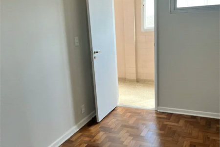 Apartamento à venda com 3 quartos, sendo 1 suíte, em Lapa, São Paulo, SP