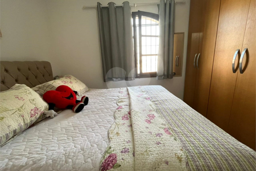 Sobrado à venda com 2 quartos, sendo 1 suíte, em Vila Nova Mazzei, São Paulo, SP