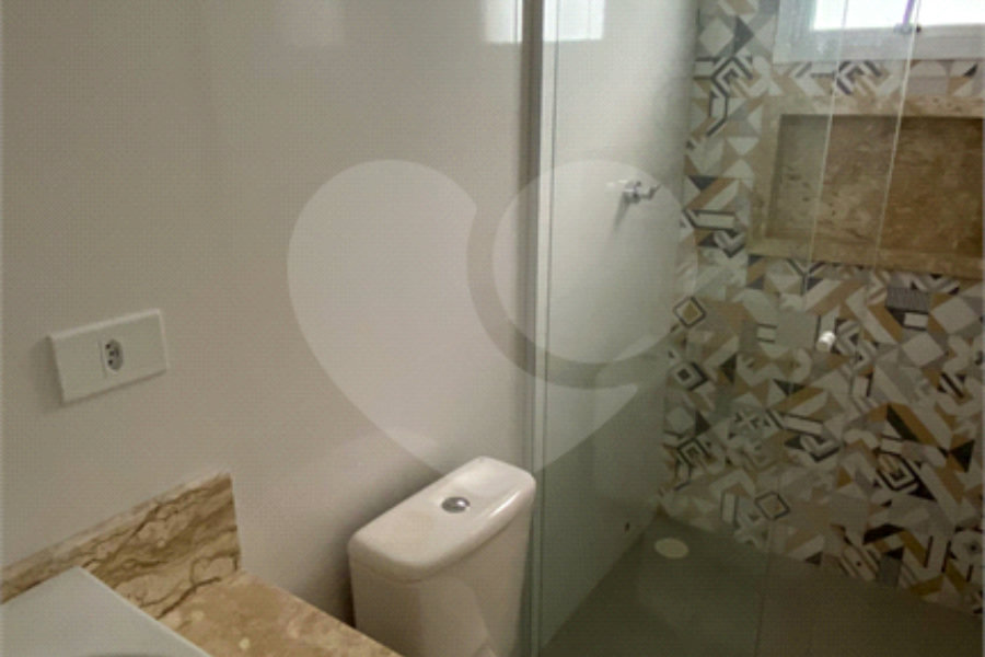 Sobrado à venda com 3 quartos, sendo 1 suíte, em Vila Pereira Barreto, São Paulo, SP